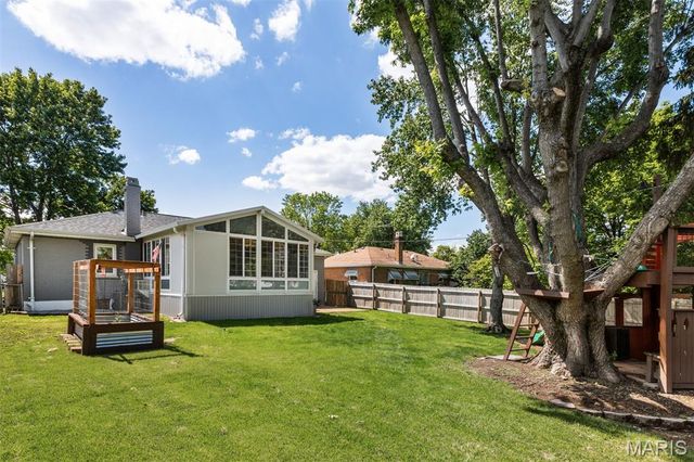 1101 Roxbury Drive, Unincorporated, MO 63125