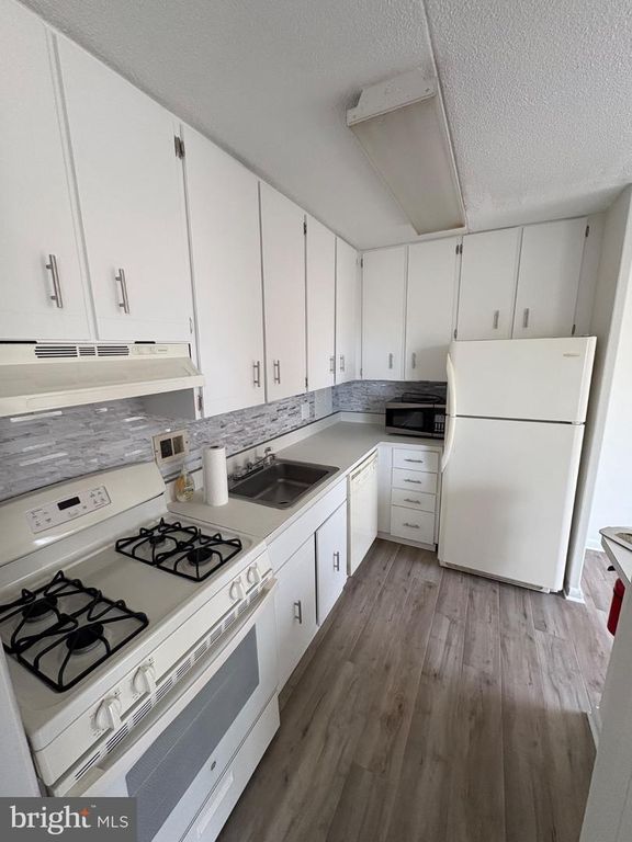 401 COOPER LANDING RD #208, CHERRY HILL, NJ 08002 — photo 3