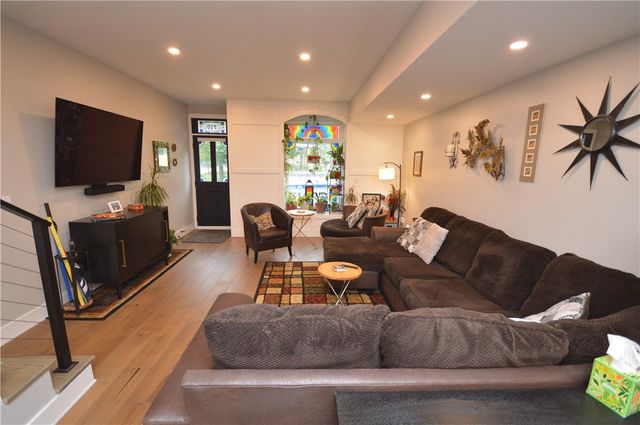 710 Cedar Ave, Central North Side, PA 15212