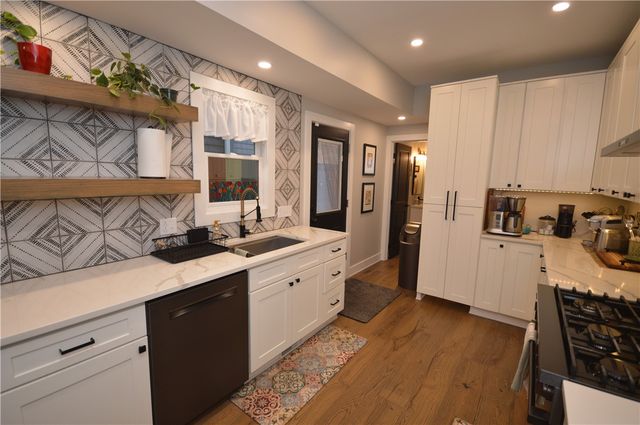 710 Cedar Ave, Central North Side, PA 15212