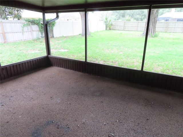2016 AMESBURY DRIVE, Auburndale, FL 33823