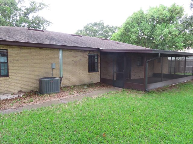 2016 AMESBURY DRIVE, Auburndale, FL 33823