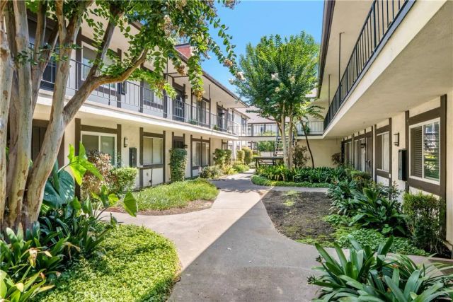 15506 Williams Street A52, Tustin, CA 92780
