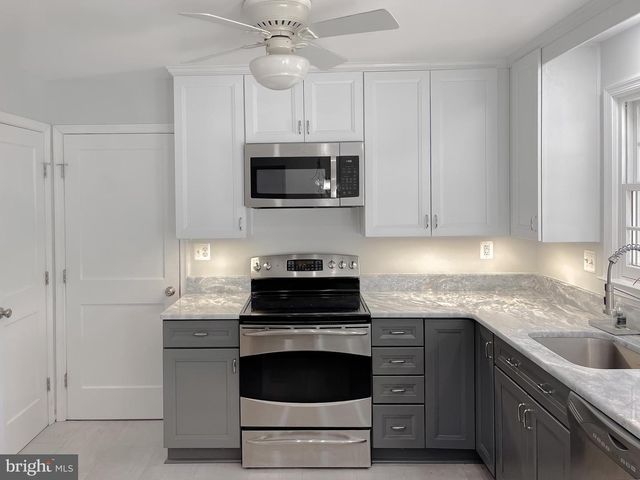 513 CLARKS RUN RD, La Plata, MD 20646