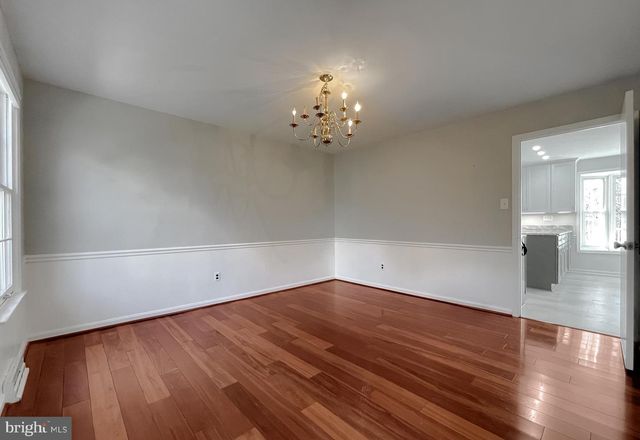 513 CLARKS RUN RD, La Plata, MD 20646