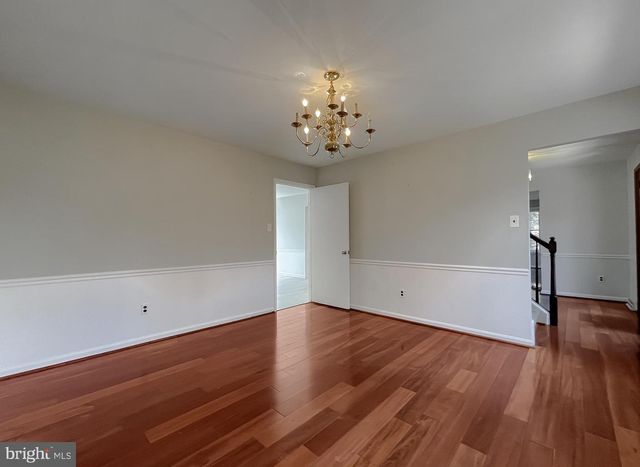 513 CLARKS RUN RD, La Plata, MD 20646