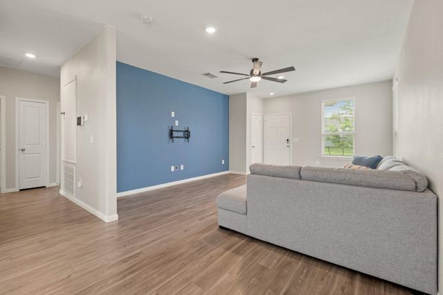 17851 Baleage Lane, Hockley, TX 77447