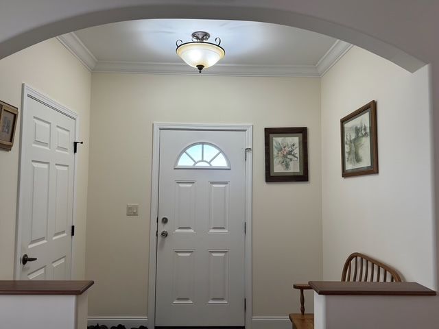 1542 Meadow View Lane, Grayslake, IL 60030