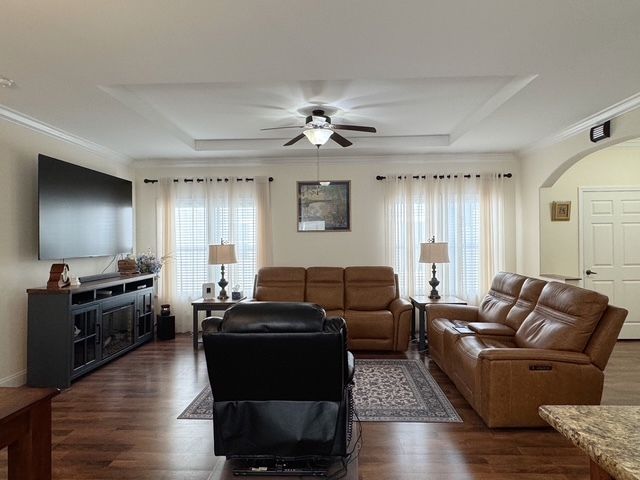 1542 Meadow View Lane, Grayslake, IL 60030