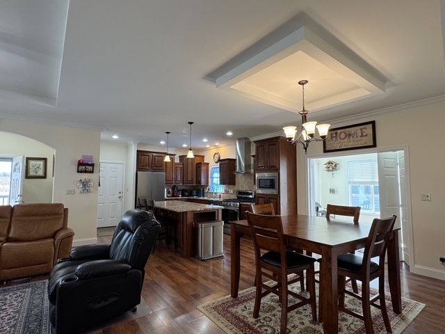 1542 Meadow View Lane, Grayslake, IL 60030