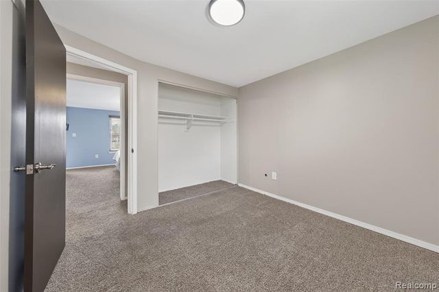 30110 Manor Drive, Madison Heights, MI 48071