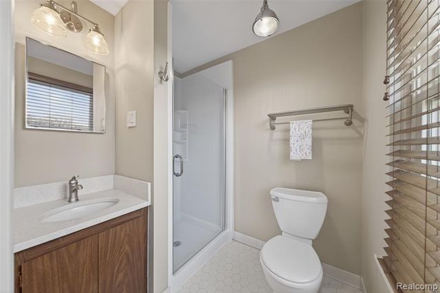 30110 Manor Drive, Madison Heights, MI 48071