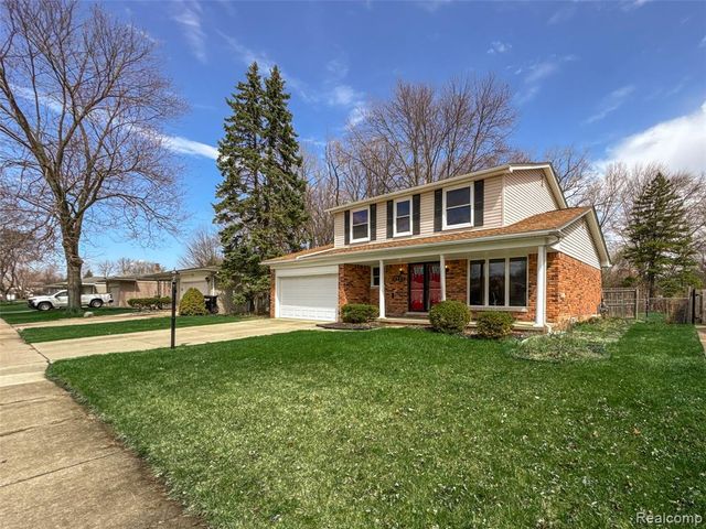 30110 Manor Drive, Madison Heights, MI 48071