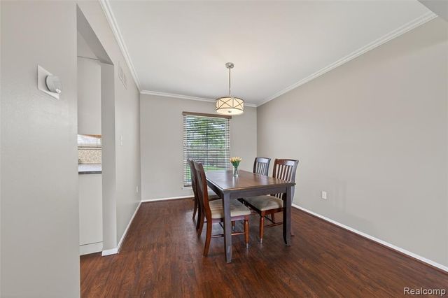 30110 Manor Drive, Madison Heights, MI 48071