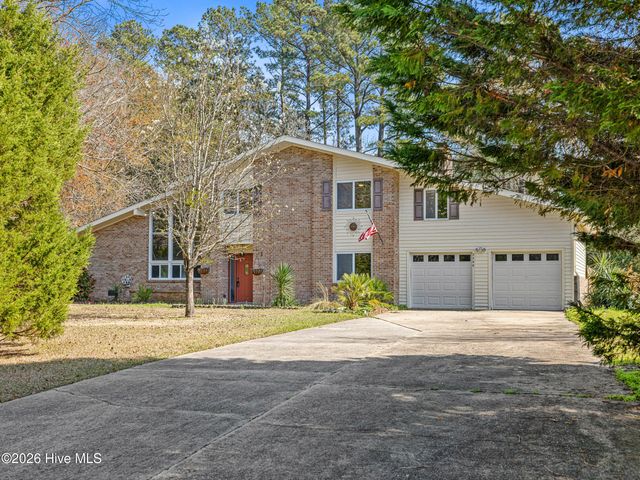 2200 Colony Plaza, Jacksonville, NC 28546