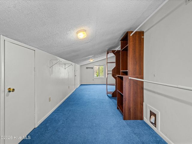 2200 Colony Plaza, Jacksonville, NC 28546