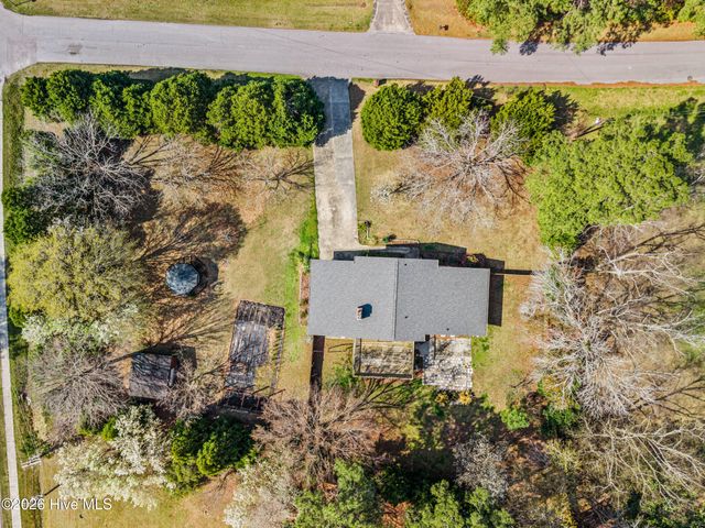 2200 Colony Plaza, Jacksonville, NC 28546