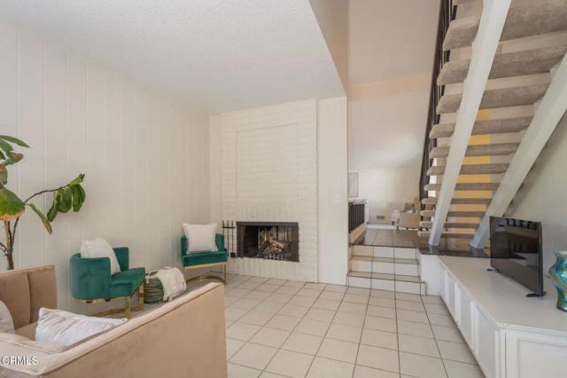 1808 Burleson Avenue, Thousand Oaks, CA 91360