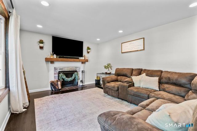 50 Bulmer Drive, Stratford, CT 06614