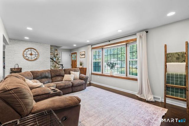 50 Bulmer Drive, Stratford, CT 06614