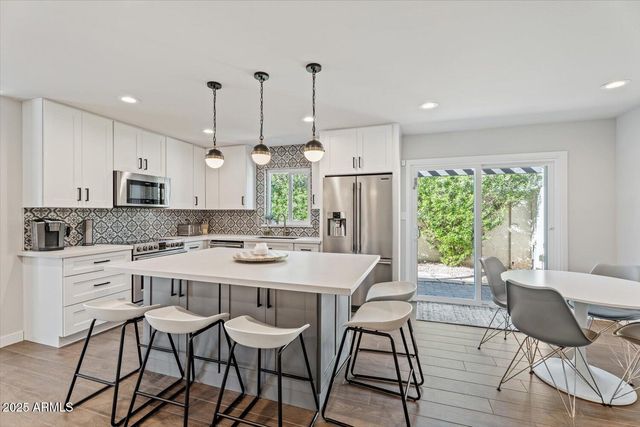 7343 E MONTEBELLO Avenue, Scottsdale, AZ 85250