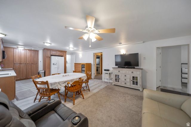 1806 E 9800 S, Sandy, UT 84092