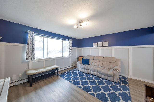 1806 E 9800 S, Sandy, UT 84092
