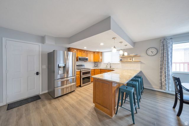 1806 E 9800 S, Sandy, UT 84092