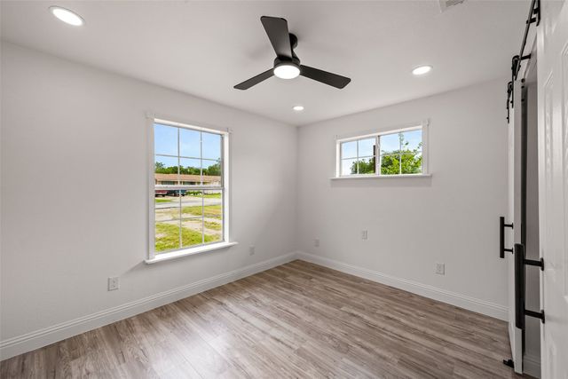 5225 Urbanview Street, Sansom Park, TX 76114