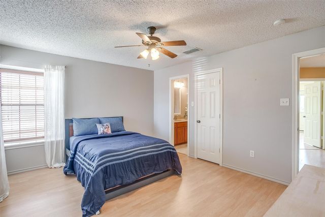 4307 Foxborough Trail, Arlington, TX 76001