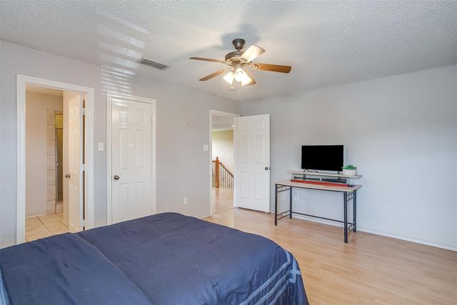 4307 Foxborough Trail, Arlington, TX 76001