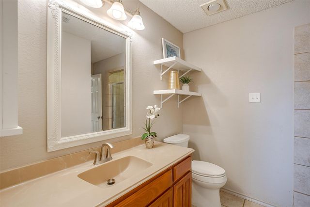 4307 Foxborough Trail, Arlington, TX 76001