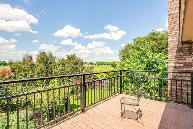 4307 Foxborough Trail, Arlington, TX 76001