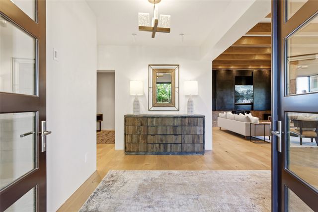 21 Entrada Descanso, Santa Fe, NM 87506
