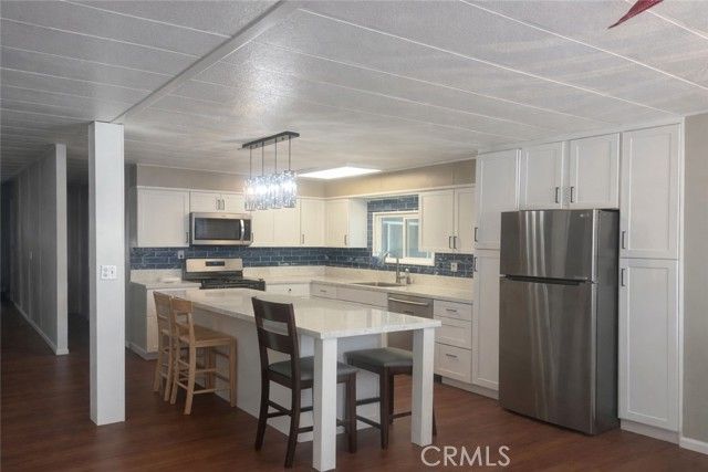 175 N Manzanita Court, San Jacinto, CA 92582