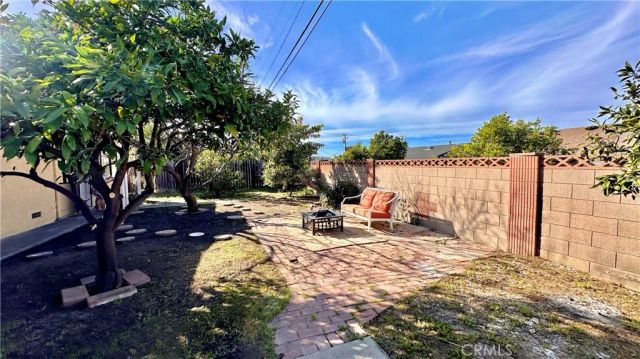 751 W 209th, Torrance, CA 90502