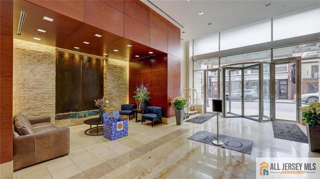 1 Spring Street 1102, New Brunswick, NJ 08901