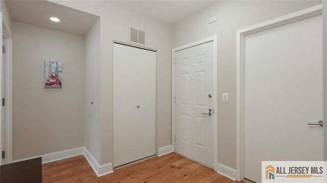 1 Spring Street 1102, New Brunswick, NJ 08901