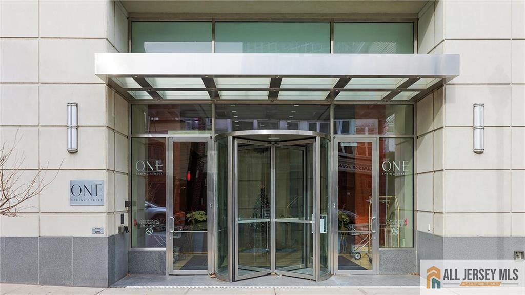 1 Spring Street 1102, New Brunswick, NJ 08901