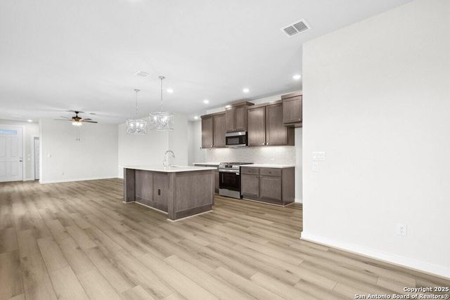 144 Arlo Point, New Braunfels, TX 78130