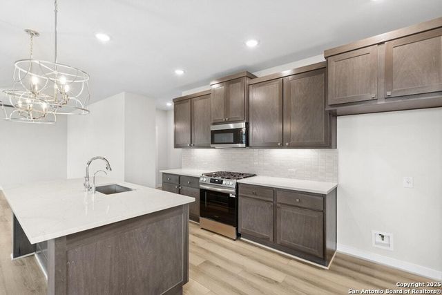 144 Arlo Point, New Braunfels, TX 78130