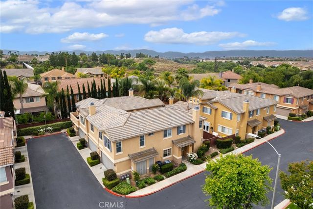39951 Millbrook Way B, Murrieta, CA 92563