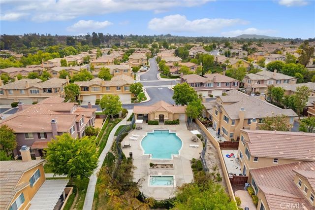 39951 Millbrook Way B, Murrieta, CA 92563