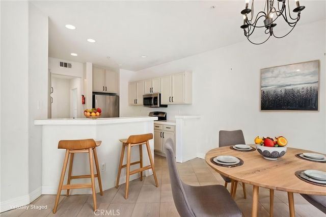 39951 Millbrook Way B, Murrieta, CA 92563