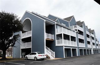 9535 Bay Front Dr Apt 201, Norfolk, VA 23518