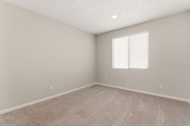 2802 Kings Canyon Loop NE, Rio Rancho, NM 87144