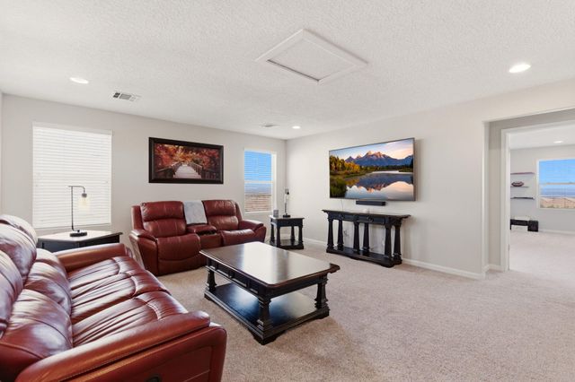 2802 Kings Canyon Loop NE, Rio Rancho, NM 87144