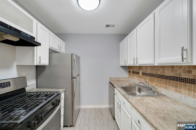 151 W Market Street 1415, Newark, NJ 07103