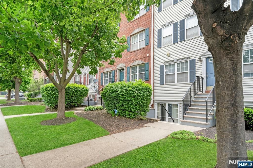 151 W Market Street 1415, Newark, NJ 07103