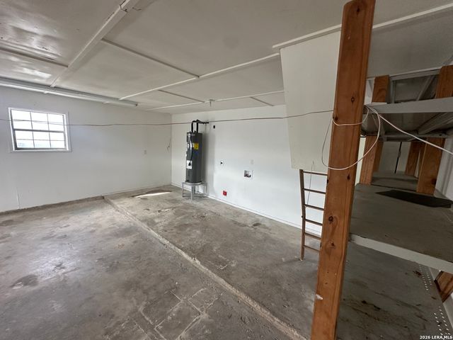 307 Deer, Spring Branch, TX 78070